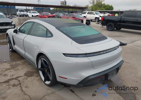 2022 Porsche Taycan z USA, uszkodzony, nr VIN WP0AA2Y19NSA13760